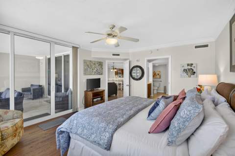 1328 SE Miracle Strip Parkway #505, Fort Walton Beach FL - photo 7 of 43