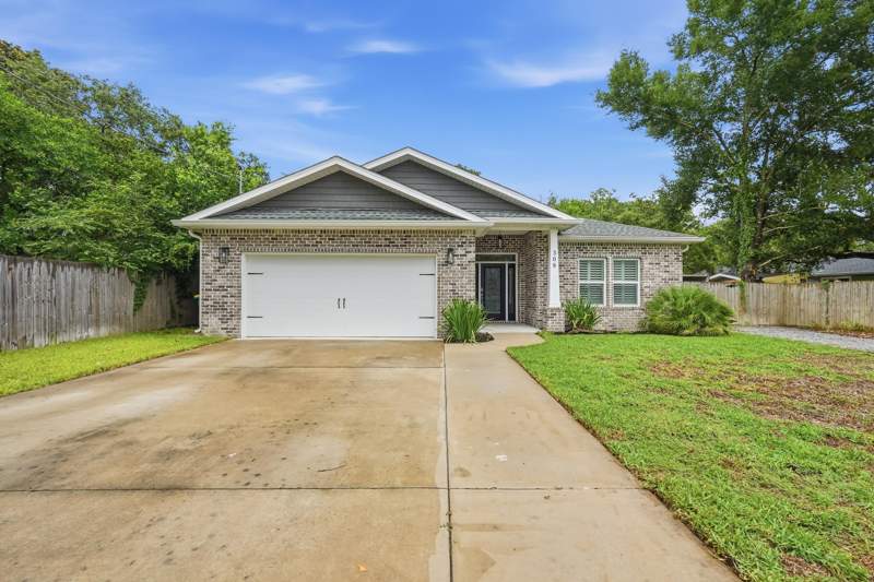 5 bedroom Detached Single Family at 308 Bella Vista Drive, Bella Vista S/D, Fort Walton Beach — photo 2