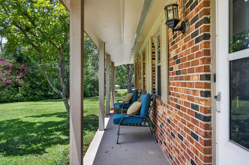 4 bedroom Detached Single Family at 18040 N Us Highway 331, DeFuniak Springs, DeFuniak Springs — photo 4