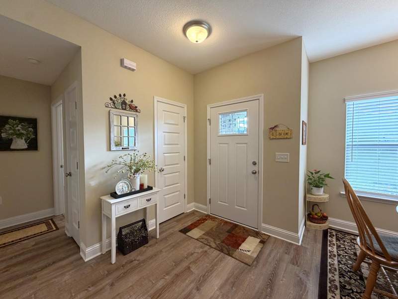 4 bedroom Detached Single Family at 5431 Lee Farm Boulevard, Lee Farms Ph III, Crestview — photo 2