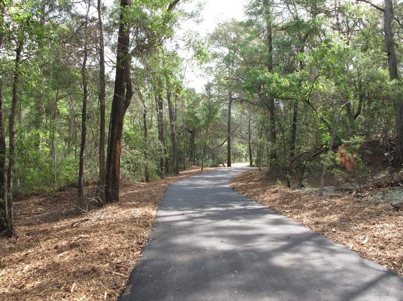 4 bedroom Detached Single Family at 403 Marsh Deer Run, Deer Moss Creek, Niceville — photo 4