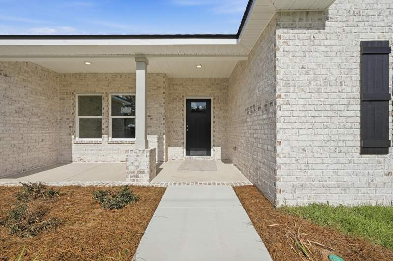 5 bedroom Detached Single Family at 6113 Mildred's Way, Southern Charm, Crestview — photo 5