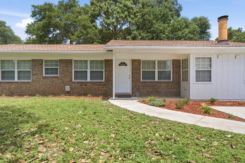 4 bedroom Detached Single Family at 73 7th Avenue, Port Dixie, Shalimar — photo 2