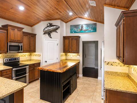 5528 Frontier Drive, Crestview FL - photo 10 of 30