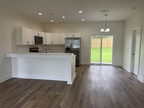 244 E Laurel Lane, DeFuniak Springs FL - photo 12 of 14