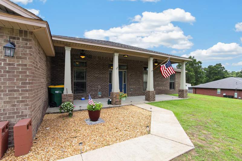4 bedroom Detached Single Family at 6280 Equine Drive, Silver Springs Est, Crestview — photo 3