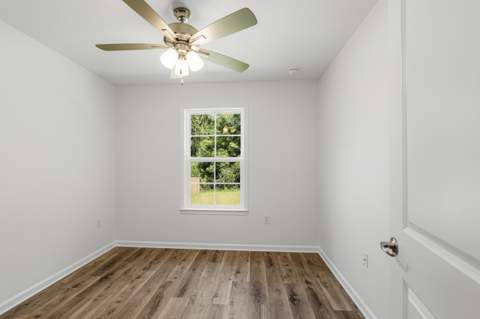 8093 Third Street, Laurel Hill FL - photo 10 of 29