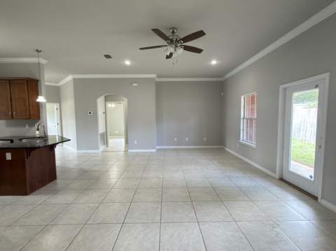 314 Friar Tuck Road, Mary Esther FL - photo 8 of 28
