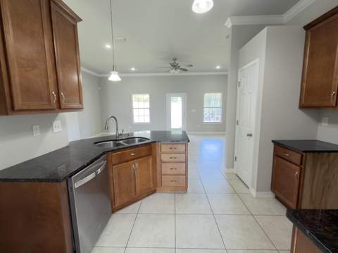 314 Friar Tuck Road, Mary Esther FL - photo 6 of 28