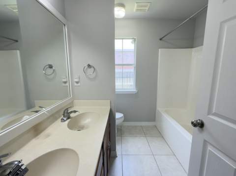 314 Friar Tuck Road, Mary Esther FL - photo 18 of 28