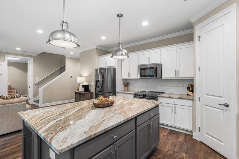4 bedroom Detached Single Family at 89 Laurel Oaks Drive, Laurel Oaks S/D, Freeport — photo 5