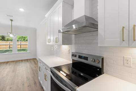 305 Howard Street, Niceville FL - photo 10 of 38