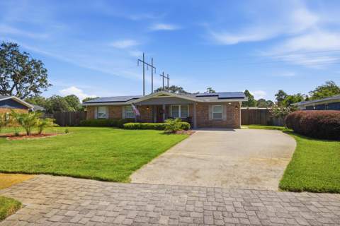 325 Echo Circle, Fort Walton Beach FL - photo 10 of 111