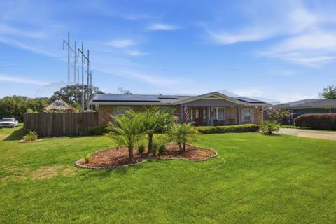 325 Echo Circle, Fort Walton Beach FL - photo 12 of 111