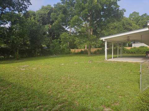 2942 NE 2Nd Avenue, Crestview FL - photo 23 of 26