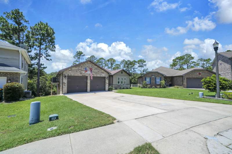5 bedroom Detached Single Family at 233 Gracie Lane, Woodridge Ph 3, Niceville — photo 3