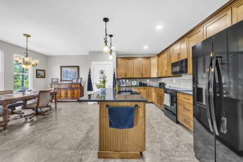 233 Gracie Lane, Niceville FL - photo 13 of 55