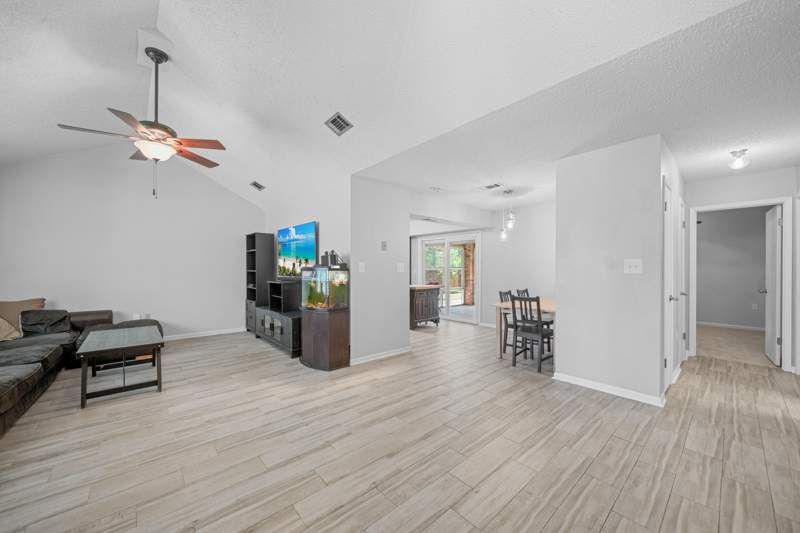 2 bedroom Detached Single Family at 2200 Nancys Path, Hidden Trails Ph 1, Fort Walton Beach — photo 5