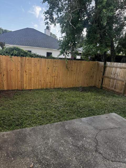 1818 Whispering Oaks Lane, Fort Walton Beach FL - photo 22 of 23