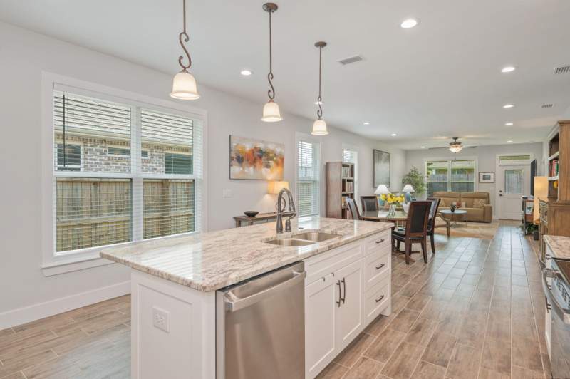 4 bedroom Detached Single Family at 936 Harrelson Drive, Watkins Pointe Lot 3, Fort Walton Beach — photo 3