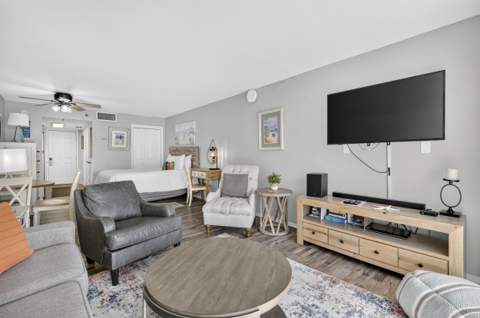 790 Santa Rosa Boulevard #405, Fort Walton Beach FL - photo 13 of 38