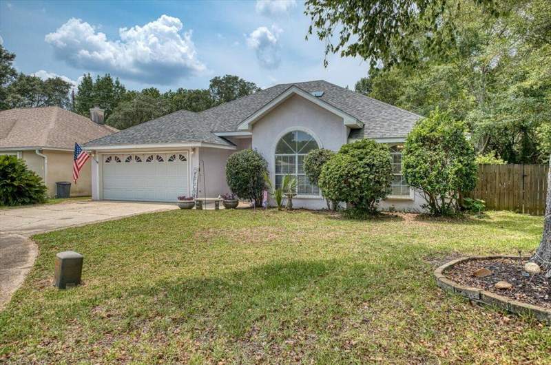3 bedroom Detached Single Family at 2199 Opal Court, Whitrock Village S/D, Fort Walton Beach — photo 3
