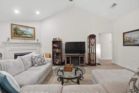 2199 Opal Court, Fort Walton Beach FL - photo 7 of 51