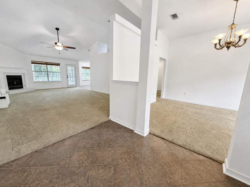 4 bedroom Detached Single Family at 6305 Havenmist Lane, Silver Oaks Ph 2, Crestview — photo 4