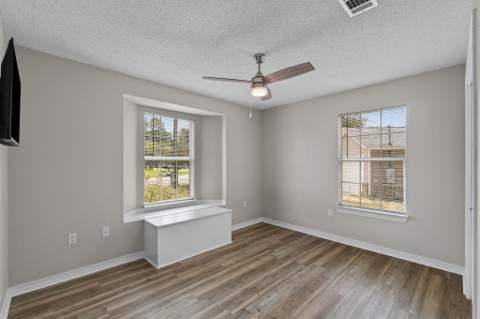 127 Oak Terrace Drive, Crestview FL - photo 18 of 31