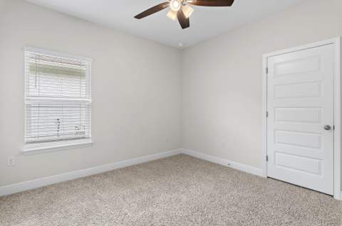 328 Lightning Bug Lane, Freeport FL - photo 22 of 34