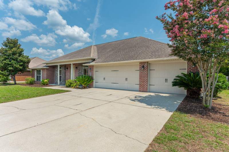 4 bedroom Detached Single Family at 4531 Annabelle Lane, Kaitlyns Preserve, Crestview — photo 3