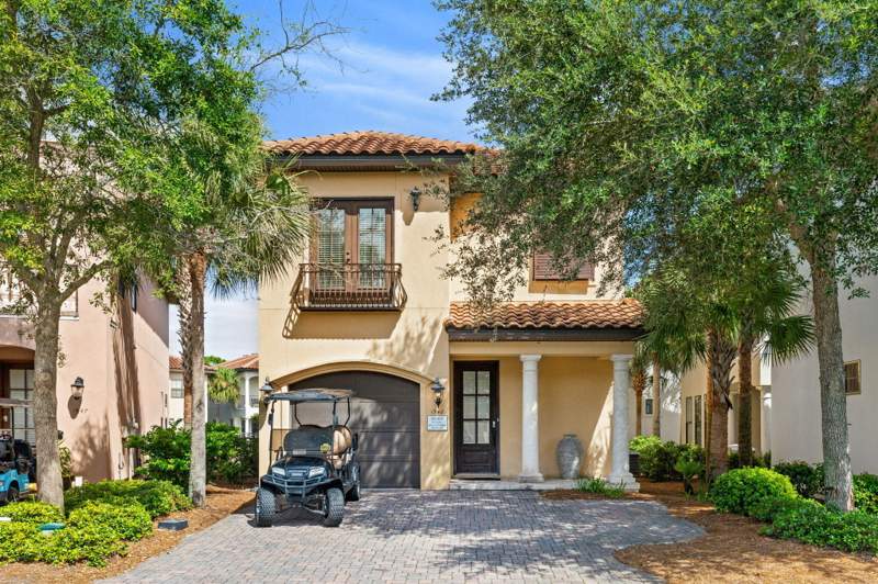 4 bedroom Detached Single Family at 1948 Boardwalk Drive, Villa Lago, Miramar Beach — photo 2