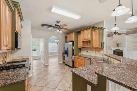 455 Lakeside Drive, DeFuniak Springs FL - photo 18 of 49