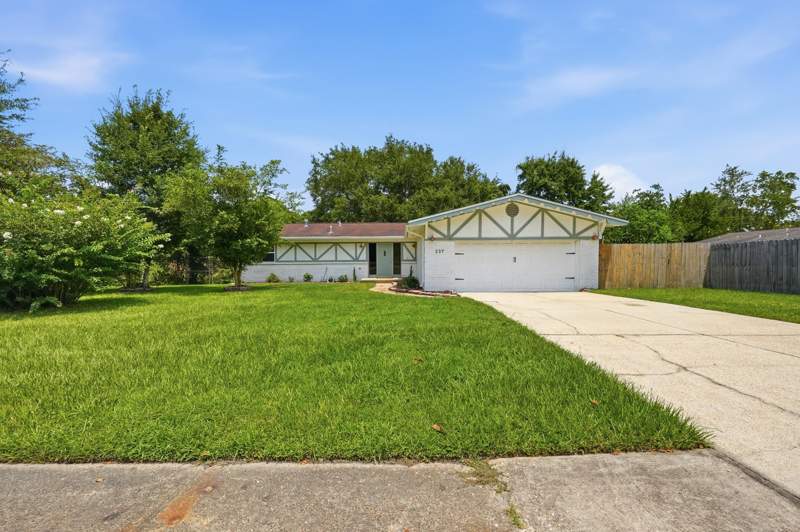 3 bedroom Detached Single Family at 337 Echo Circle, Pinedale 1st Addn, Fort Walton Beach — photo 5