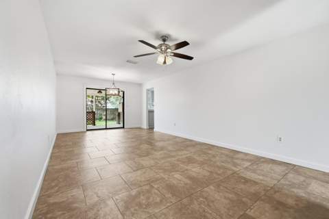 337 Echo Circle, Fort Walton Beach FL - photo 10 of 62