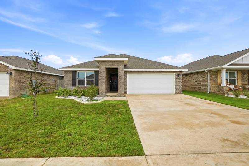 4 bedroom Detached Single Family at 4742 Airmen Drive, Patriot Ridge, Crestview — photo 4