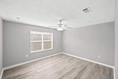 127 Nivana Drive, Crestview FL - photo 16 of 43