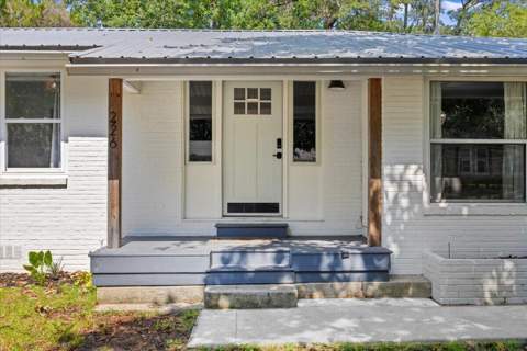 226 NE Bradley Drive, Fort Walton Beach FL - photo 6 of 32