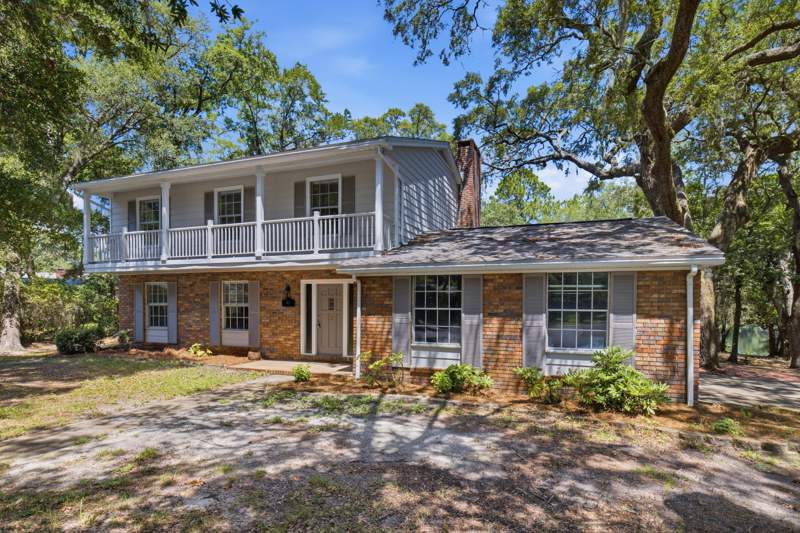 4 bedroom Detached Single Family at 20 NW Sherwood Road, Forest Park, Fort Walton Beach — photo 3