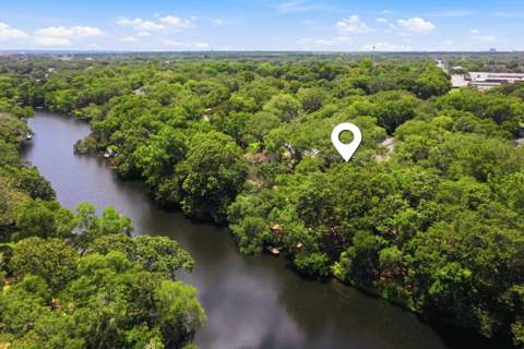 20 NW Sherwood Road, Fort Walton Beach FL - photo 10 of 55