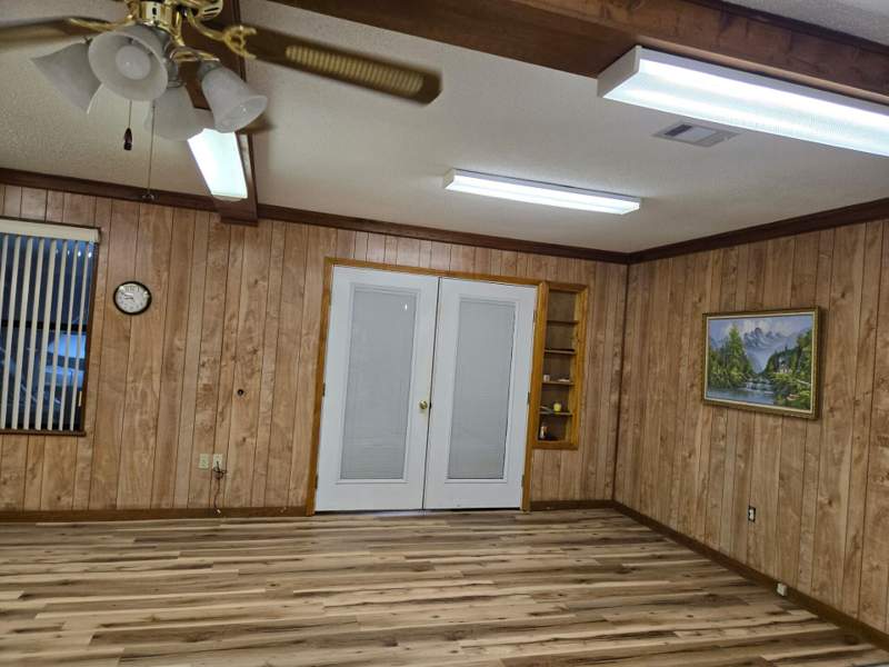 4 bedroom Detached Single Family at 105 Navajo Trace, Com SW Cor Lot 18 Blk B Of Unit 2 1st Add Kennedy, Crestview — photo 5