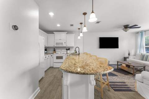 485 Gulf Shore Drive #103, Destin FL - photo 11 of 28
