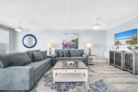 670 Nautilus Court #602, Fort Walton Beach FL - photo 12 of 56