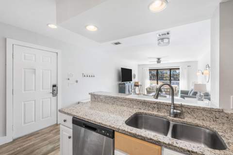 911 Harbour Point Lane #911, Miramar Beach FL - photo 11 of 40
