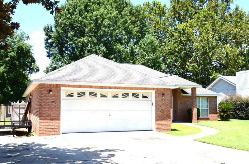 3 bedroom Detached Single Family at 1193 Bay Court, Bayview Manor 1st Addn, Destin — photo 3
