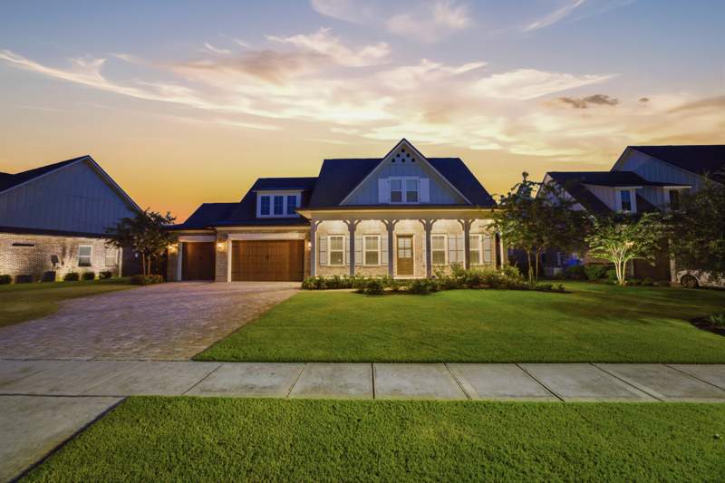 5 bedroom Detached Single Family at 121 Revana Way, Hammock Bay, Freeport — photo 4