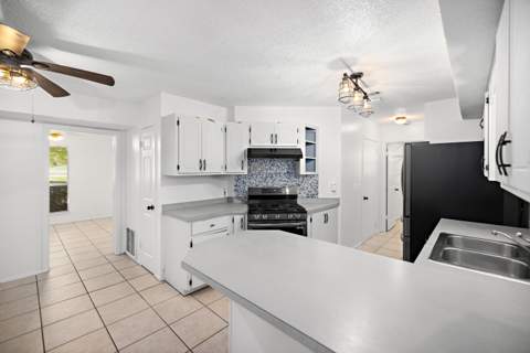 820 Sparkleberry Cove, Niceville FL - photo 20 of 65