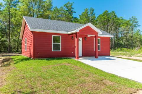 916 E Dogwood Avenue, DeFuniak Springs FL - photo 8 of 31