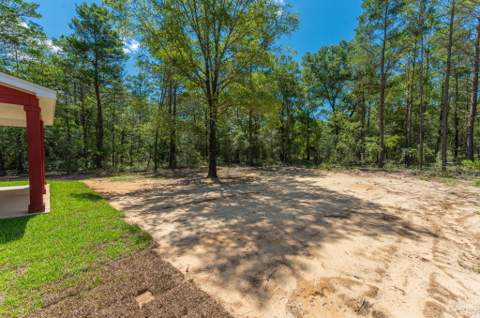 916 E Dogwood Avenue, DeFuniak Springs FL - photo 24 of 31