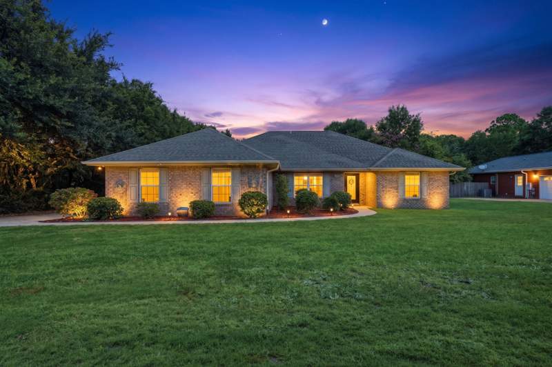 4 bedroom Detached Single Family at 3058 Zach Avenue, Lake Arthur Estates Ph I, Crestview — photo 4